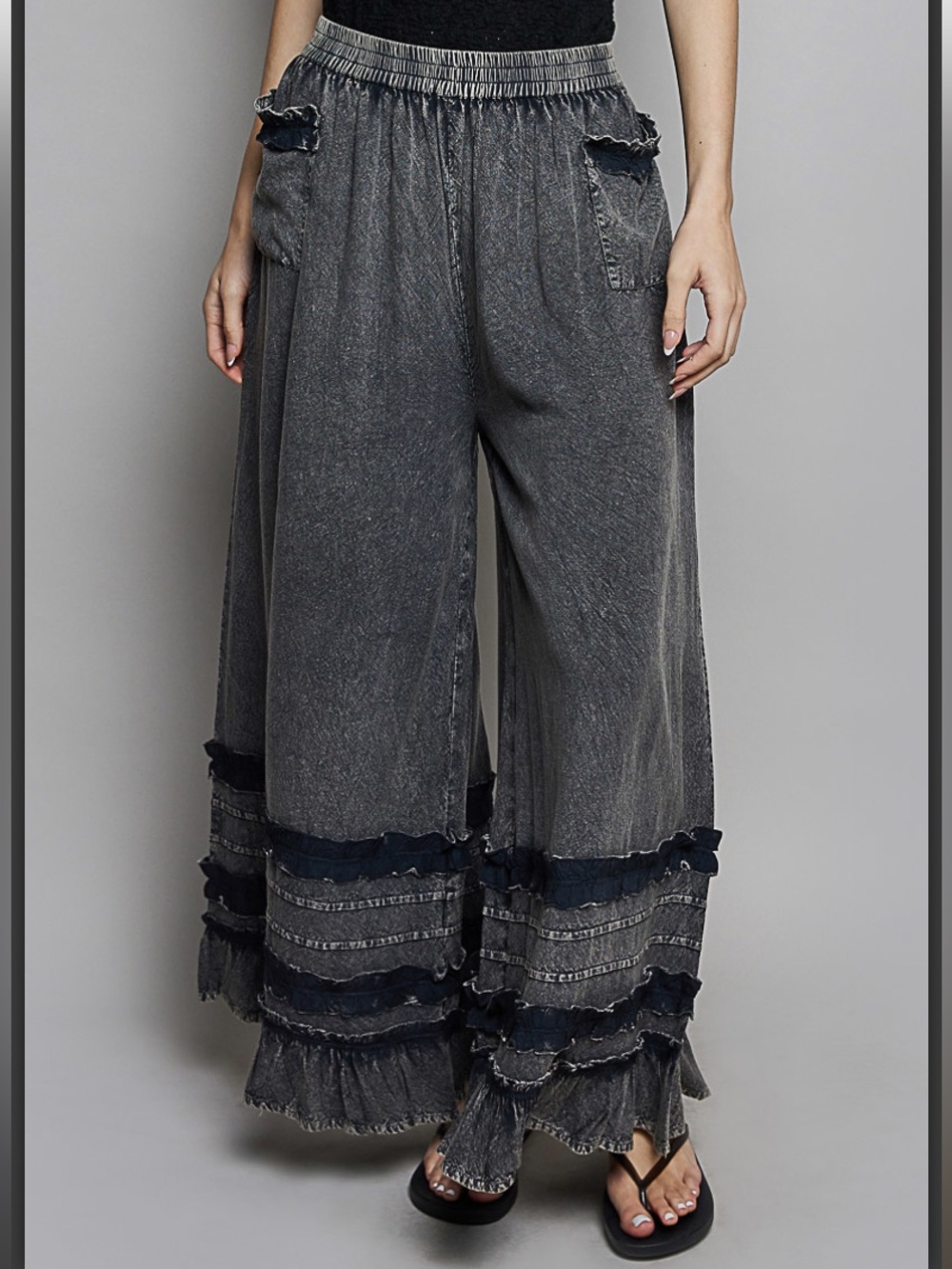 116 ❤️POL double gauze floral embroidered joggers